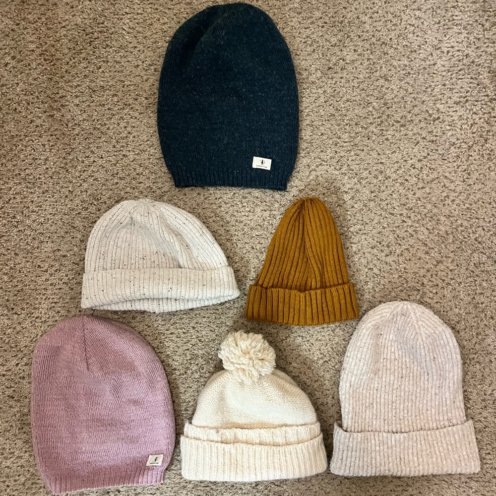 Lot of Six Beanies